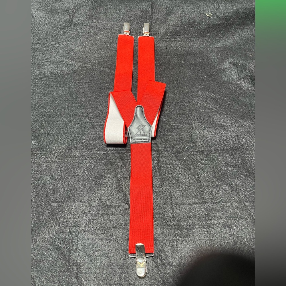Men suspenders red.